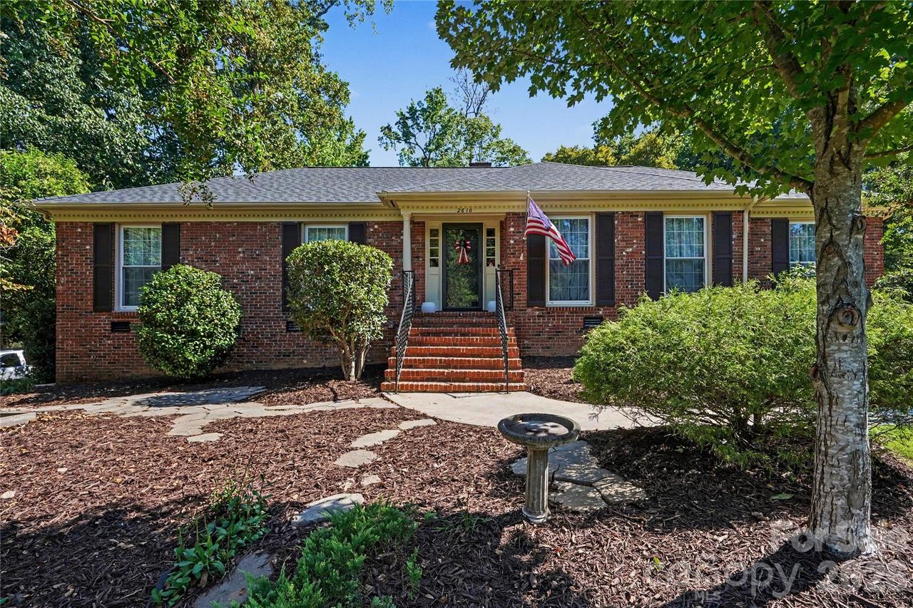 2610 Tattersall Dr., Charlotte, NC 28210
