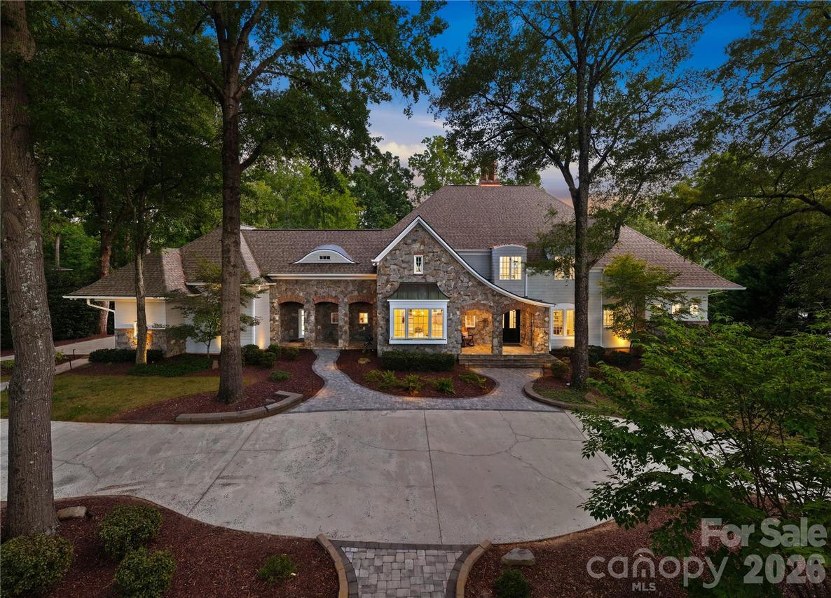 6239 Sharon Hills Rd., Charlotte, NC 28210