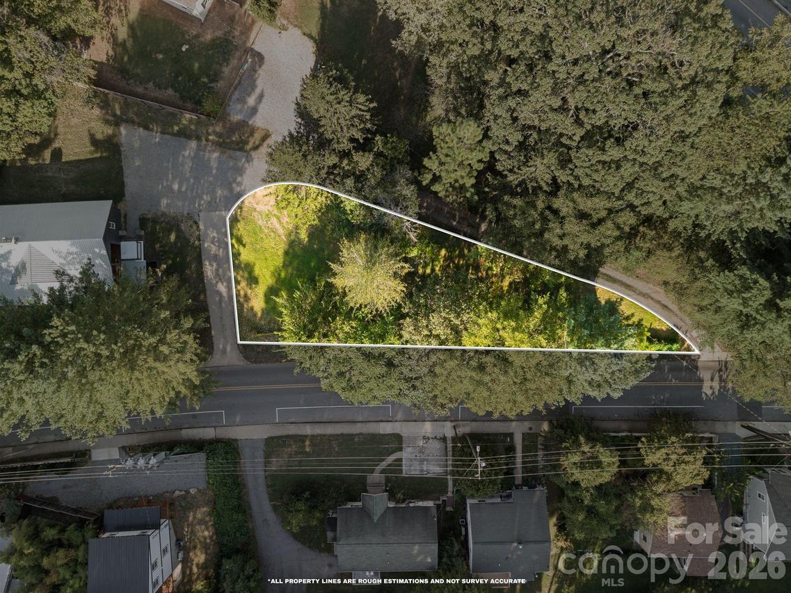 158 State St., Asheville, NC 28806