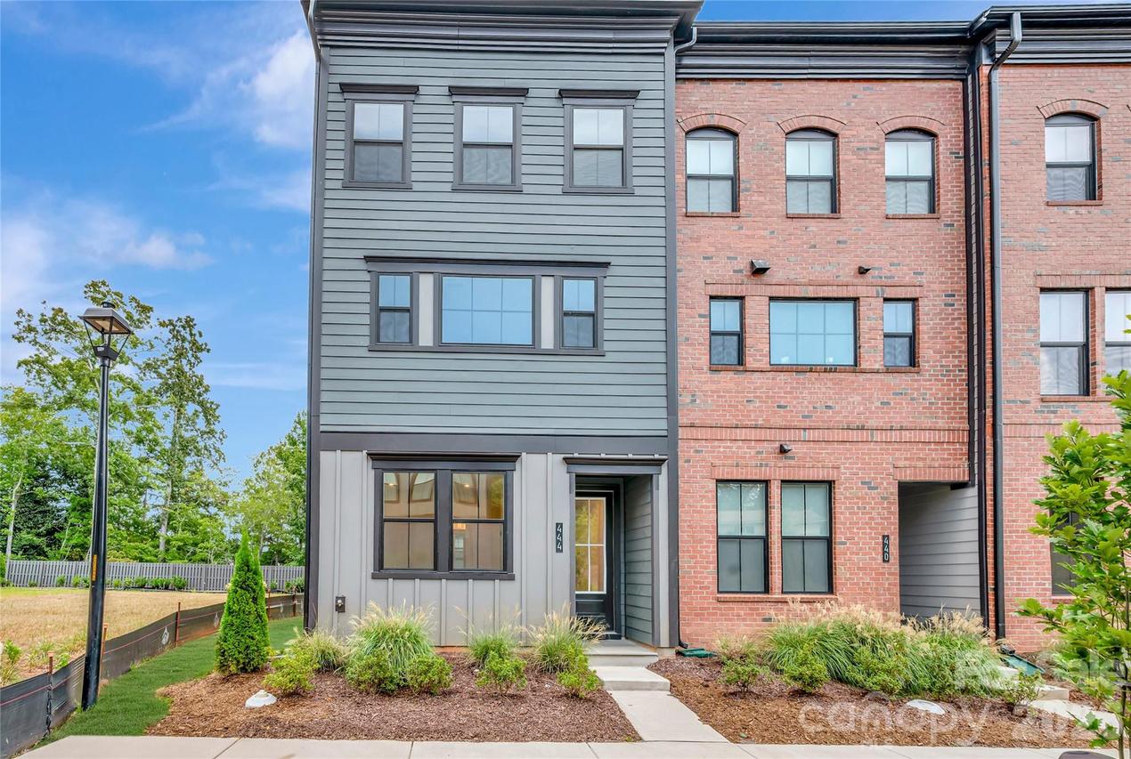 444 Old Town Village Rd., Waxhaw, NC 28173