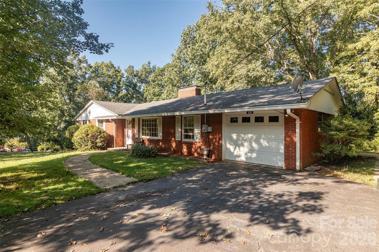 235 Landis Rd., Marion, NC 28752