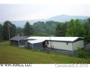 105 Zurich Lane, Waynesville, NC 28785