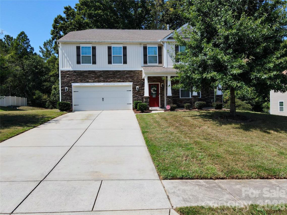 113 Meadow Stream Dr., Mount Holly, NC 28120