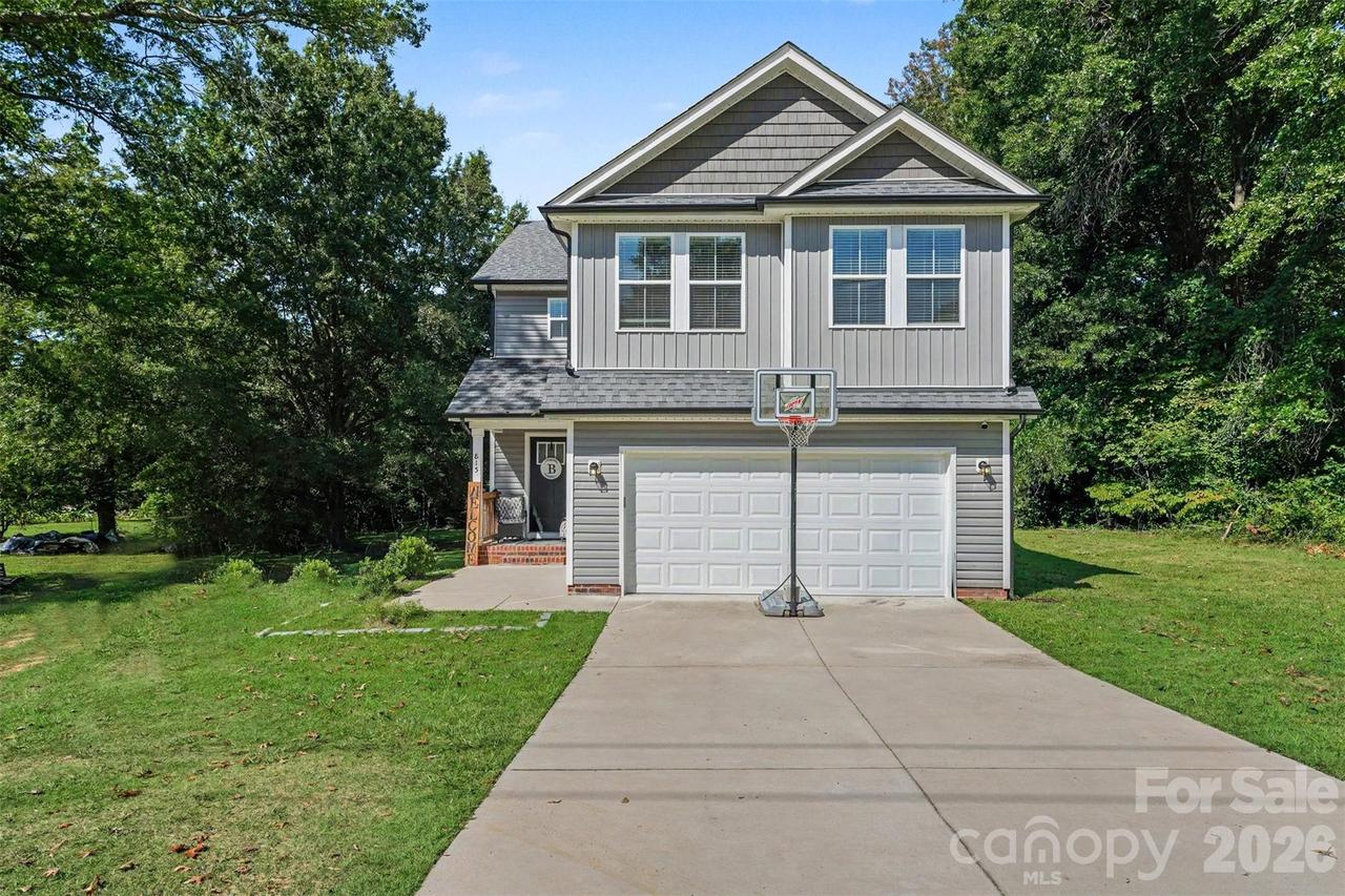 815 Sunset Dr., Salisbury, NC 28147