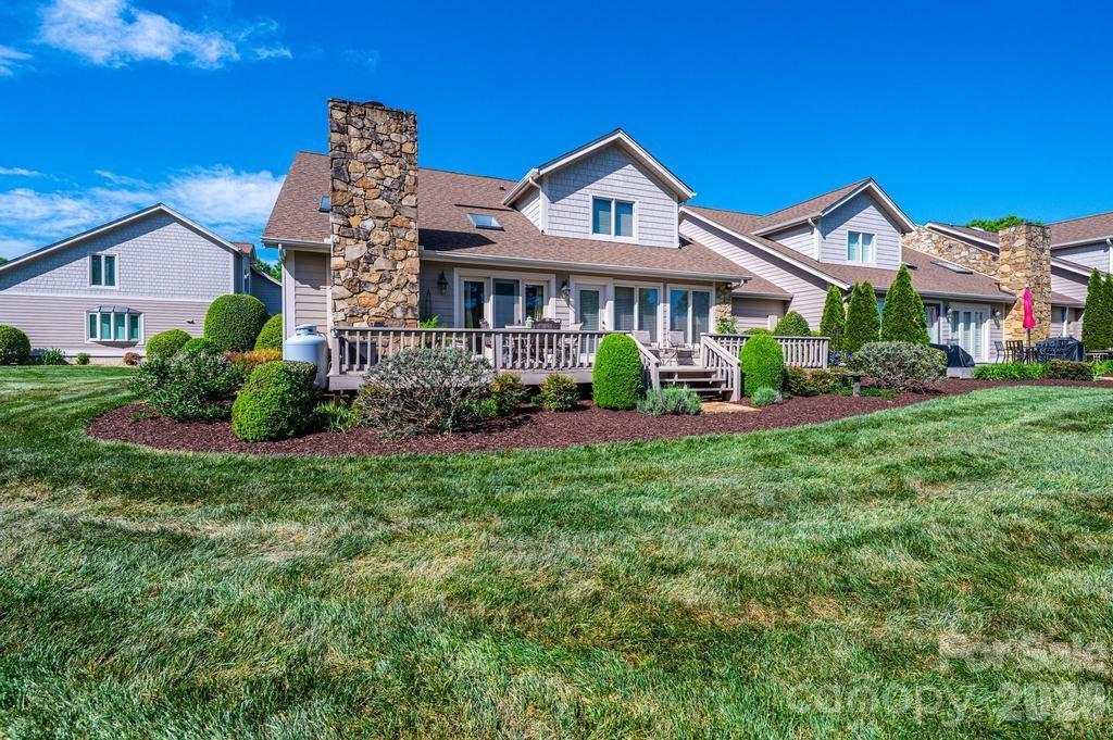 3725 Rock Bridge Dr., Conover, NC 28613
