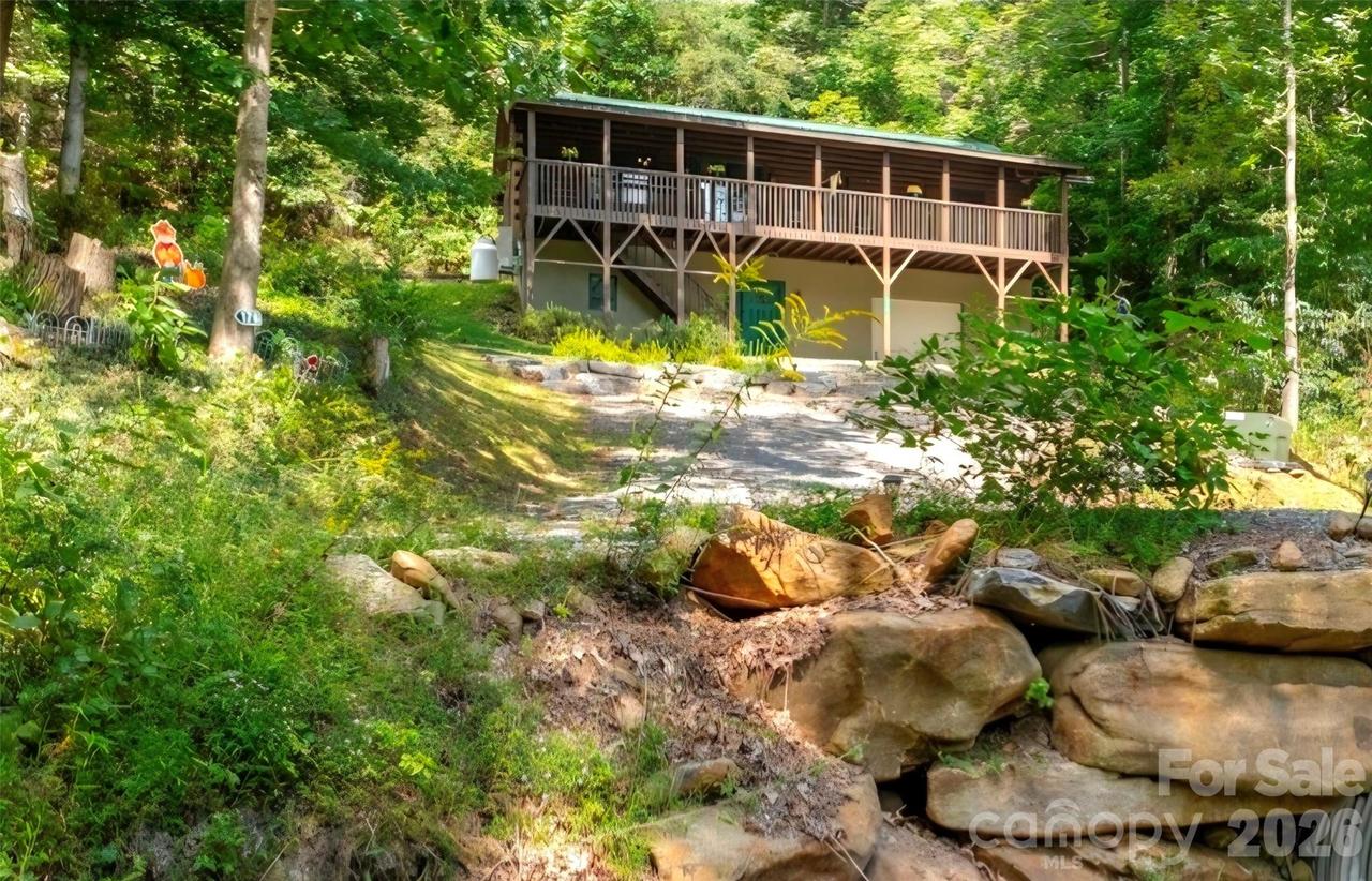 174 Nix Creek Rd., Canton, NC 28716