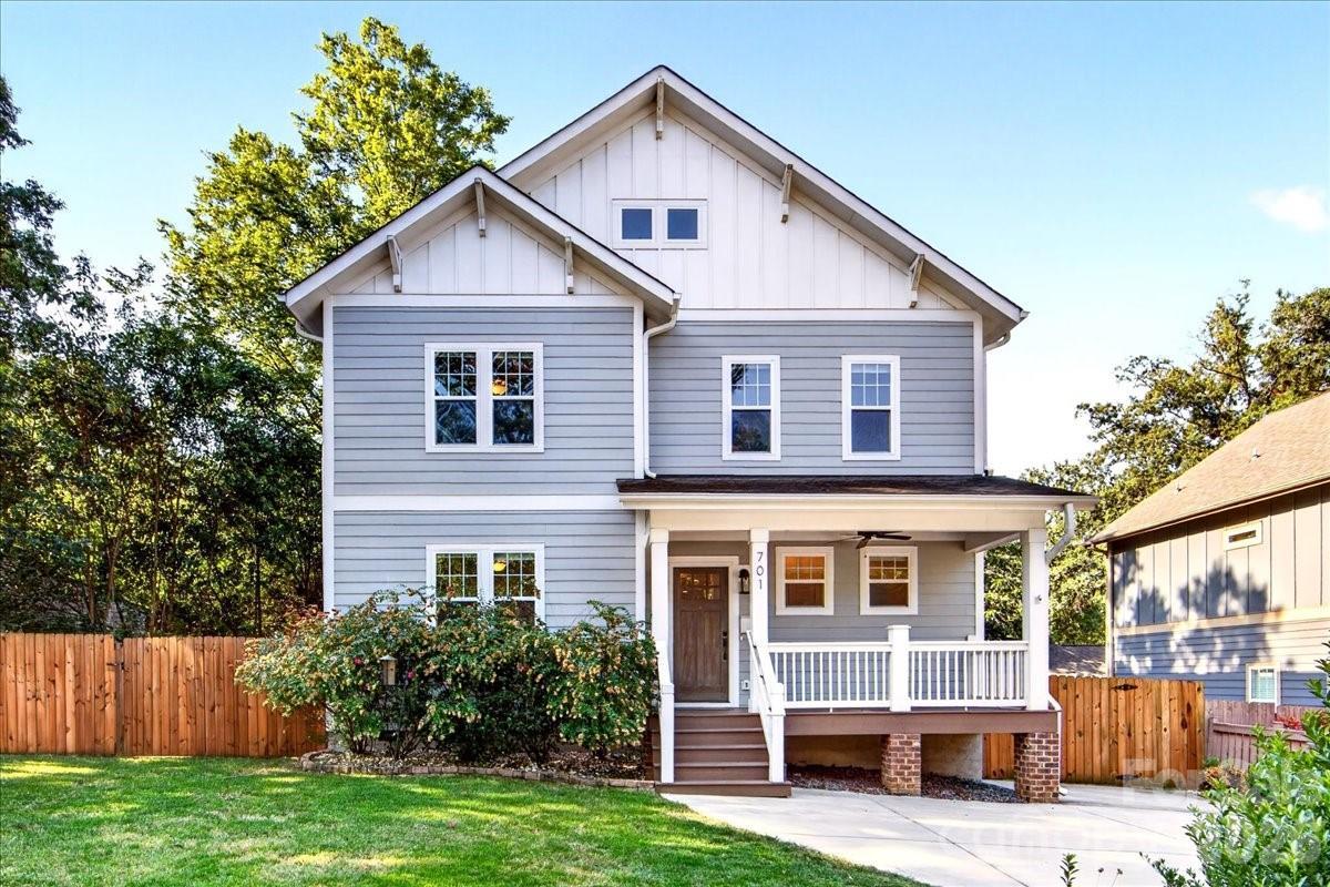 701 Seldon Dr., Charlotte, NC 28216