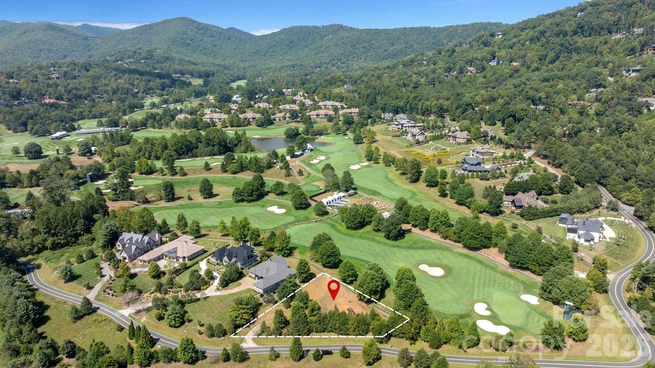 74 Walnut Valley Pkwy. #CWC-12-001, Arden, NC 28704