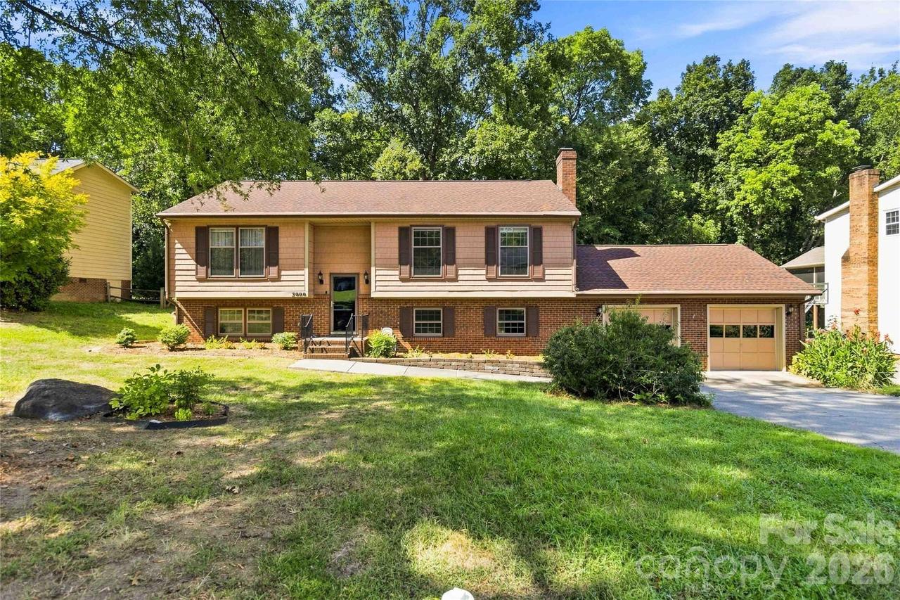 5000 Cedar Forest Dr., Charlotte, NC 28226
