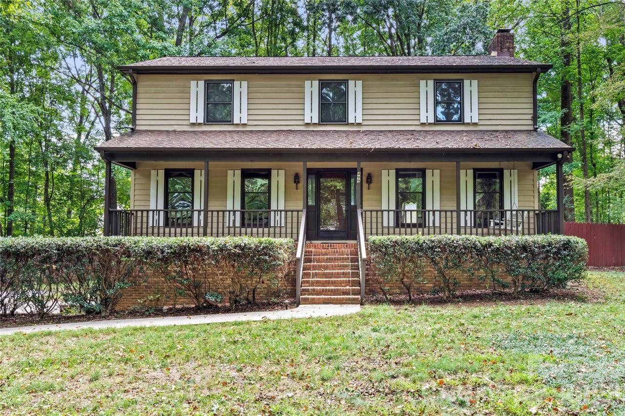 499 Reigate Dr., Kernersville, NC 27284