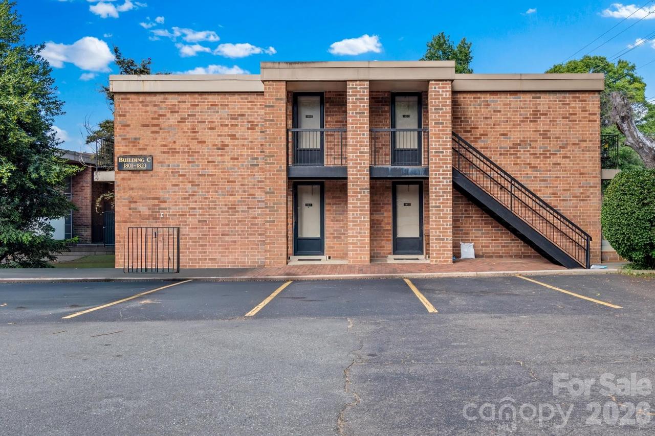 1805 S Hawthorne Rd., Winston Salem, NC 27103