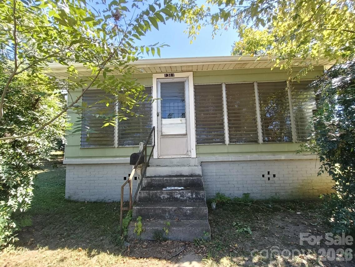 1311 Dekalb St., Shelby, NC 28152