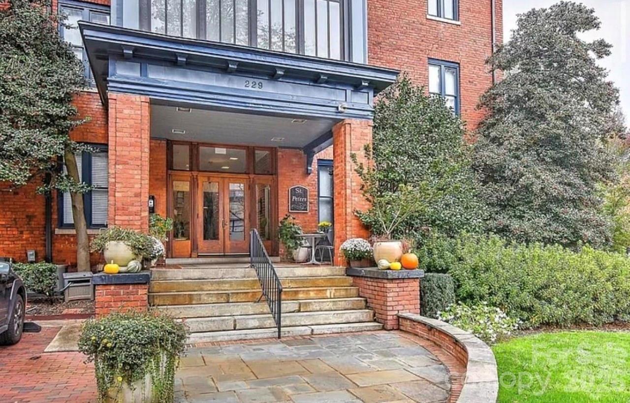229 N Poplar St. #20, Charlotte, NC 28202