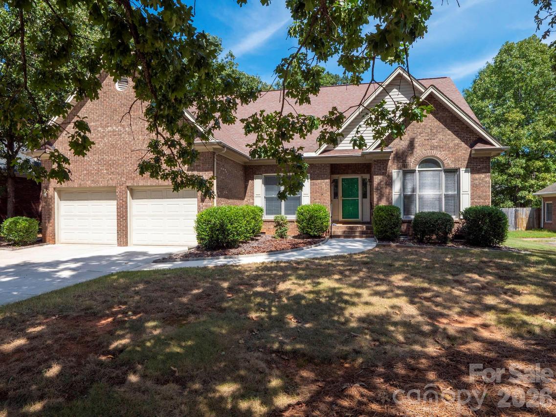 1137 Millwright Ln., Matthews, NC 28104