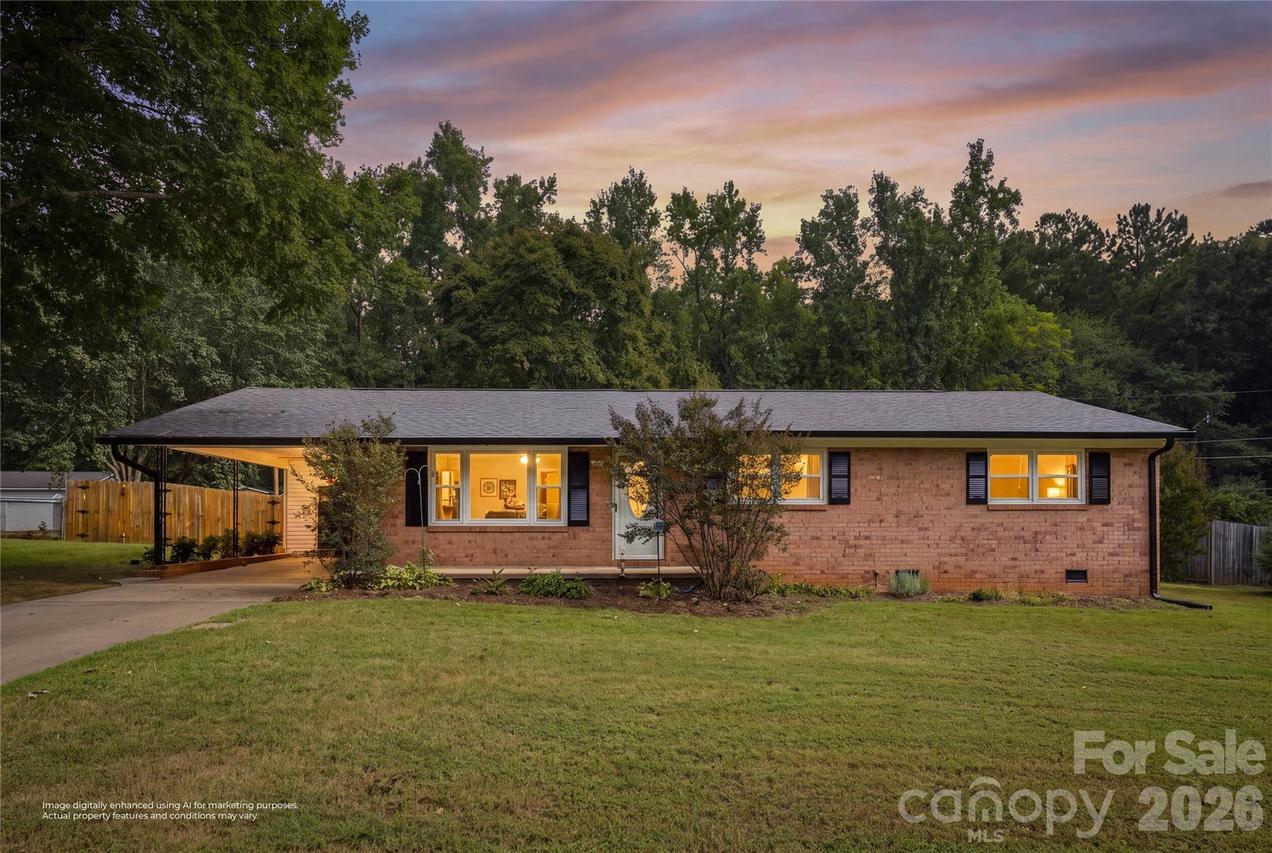 2626 Fairgreen Dr., Gastonia, NC 28056