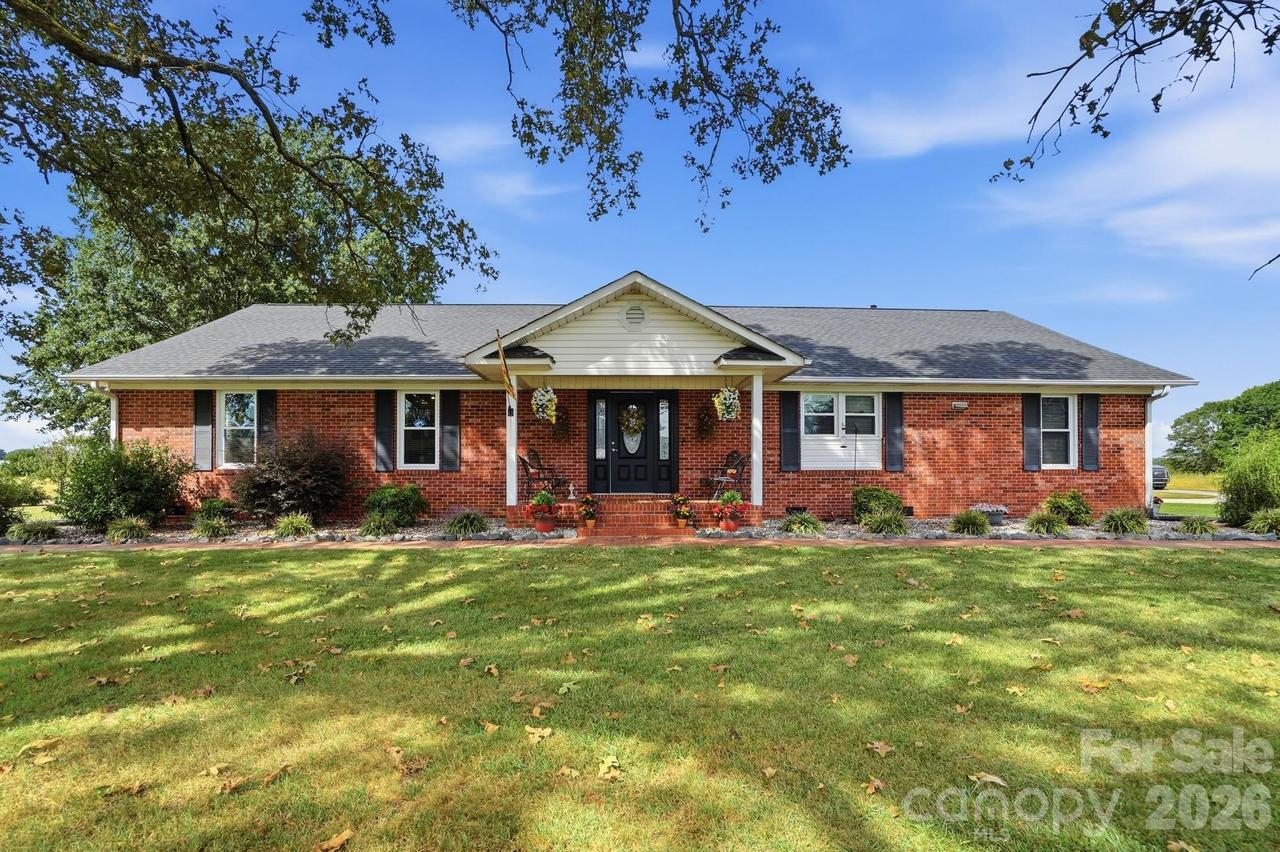 1061 Old Peachland Rd., Marshville, NC 28103