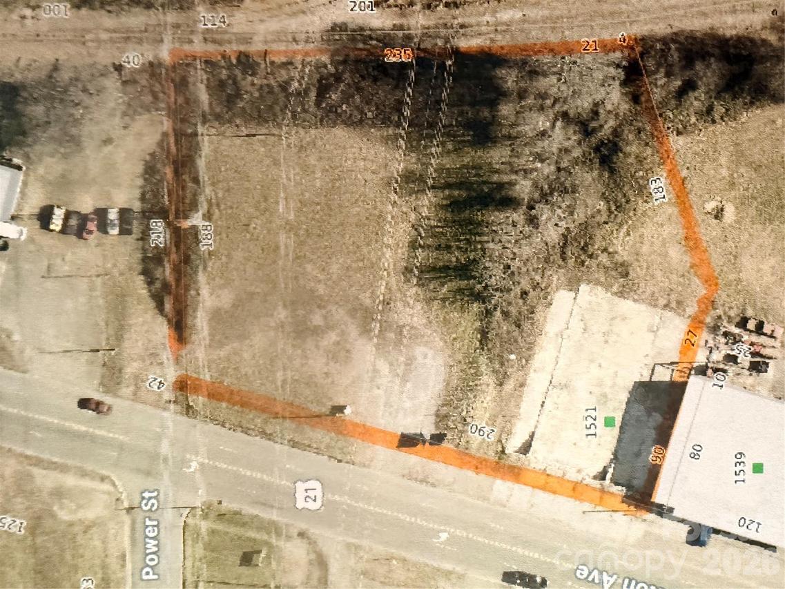 1521 Shelton Ave., Statesville, NC 28677