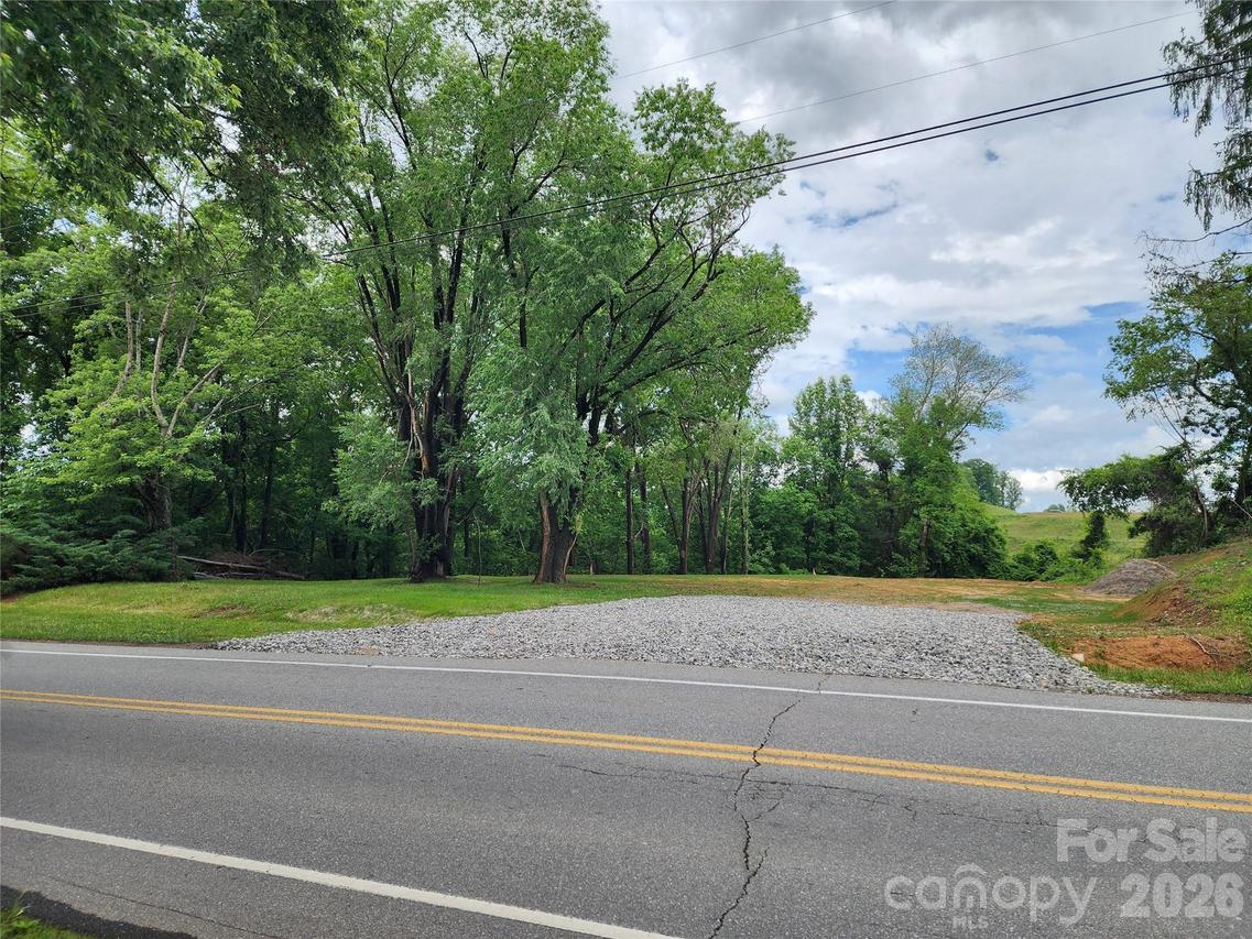 68 S Bear Creek Rd., Asheville, NC 28806