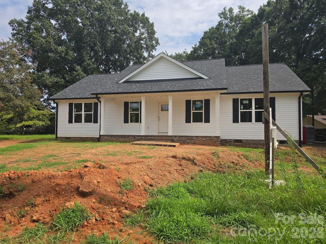 2937 Water Plant Rd., Maiden, NC 28650