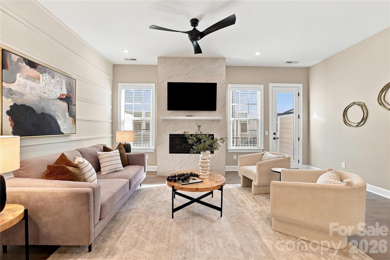 5026 Harrowsmith Ln., Charlotte, NC 28204