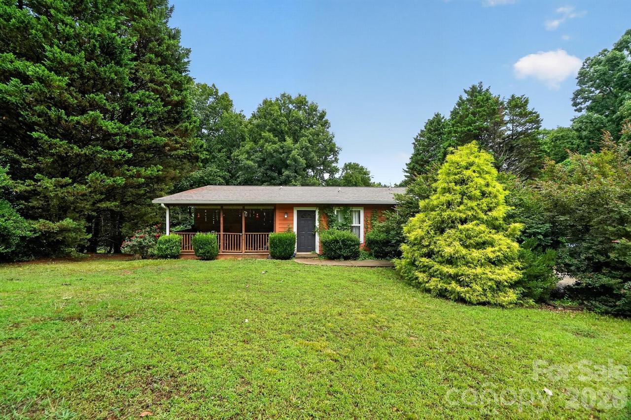 101 White Rock Rd., Grover, NC 28073