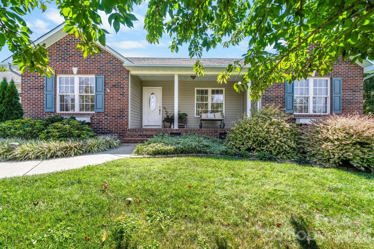 4391 33rd Street Ln., Hickory, NC 28601