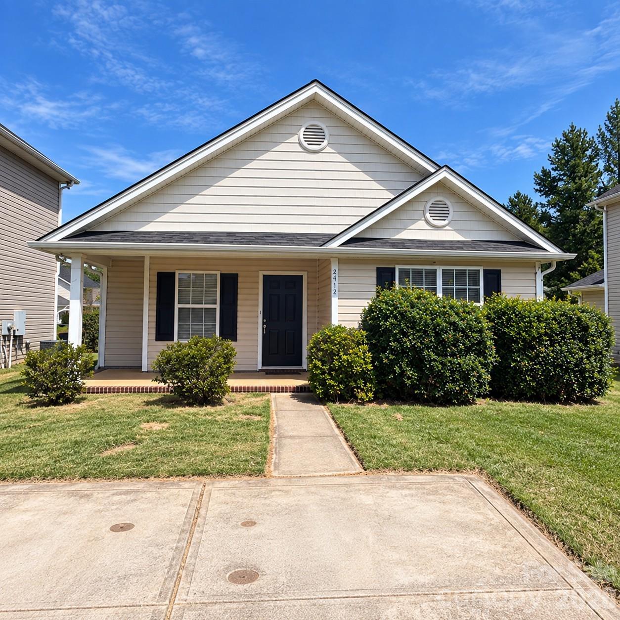 2412 Smugglers Ct. #L54 M36-1, Charlotte, NC 28216
