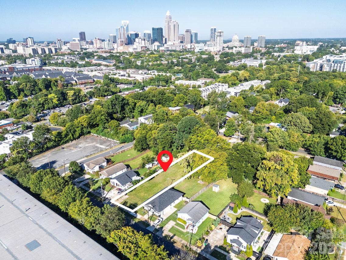1013 Pegram St., Charlotte, NC 28205