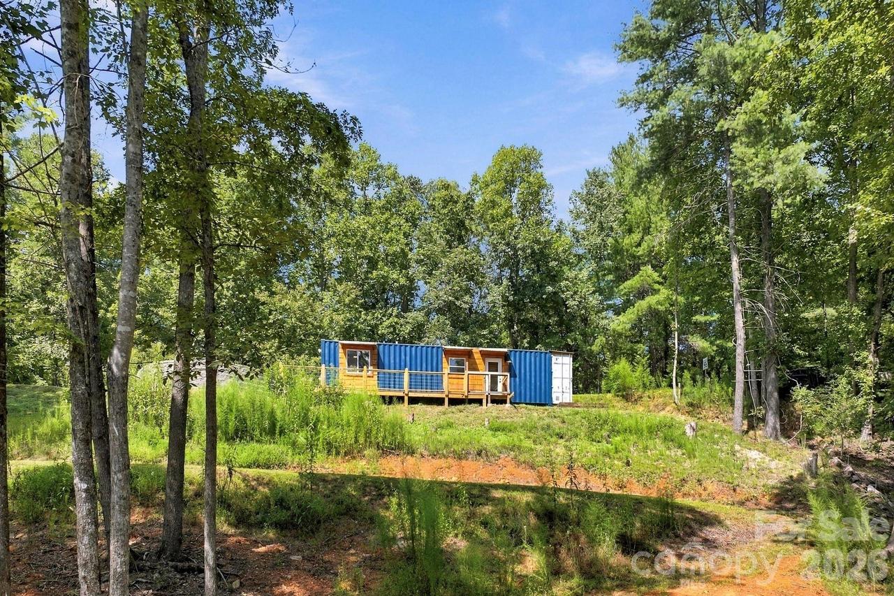 678 Forest Lake Heights Dr., Nebo, NC 28761