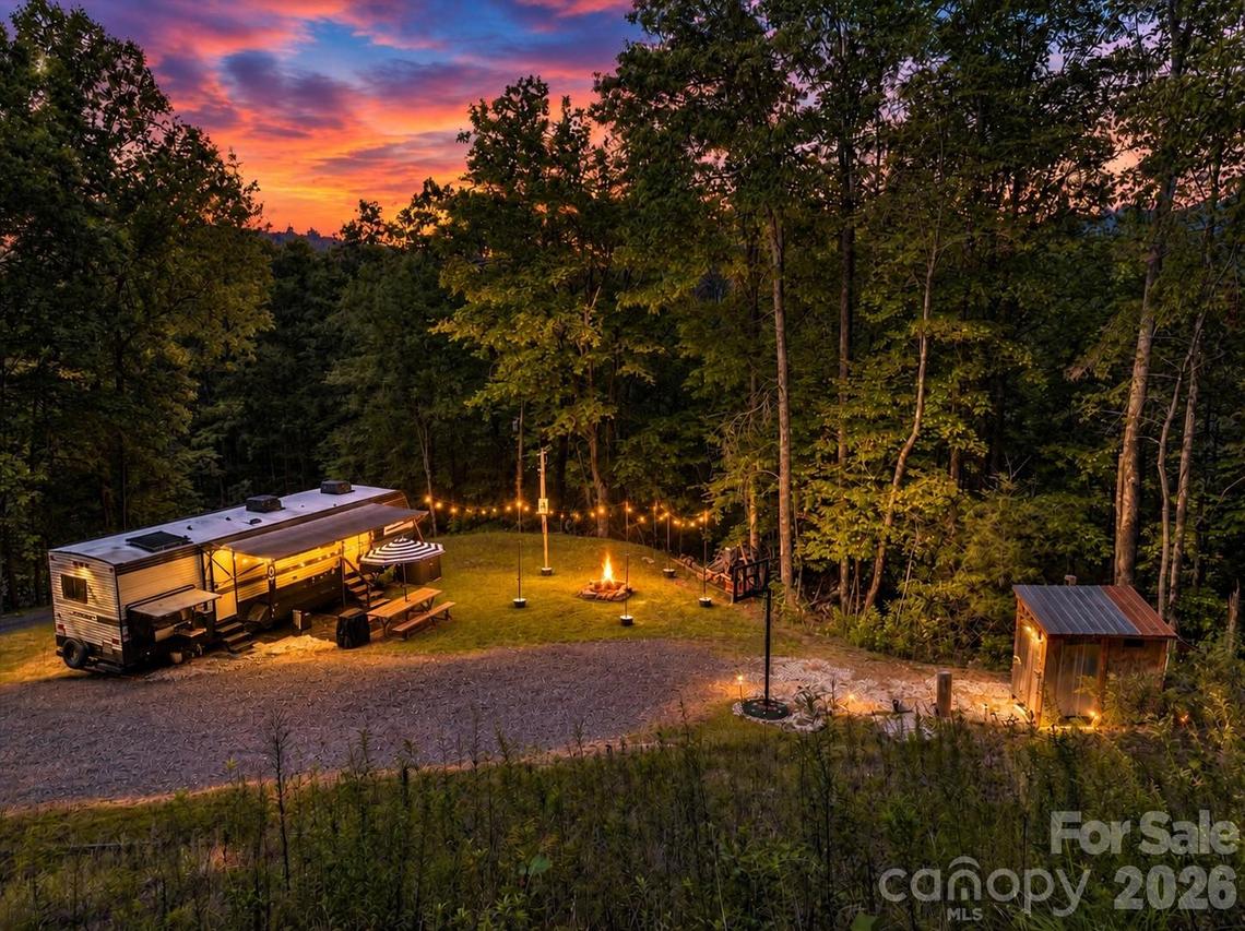 997 Hoot Owl Rd., Spruce Pine, NC 28777