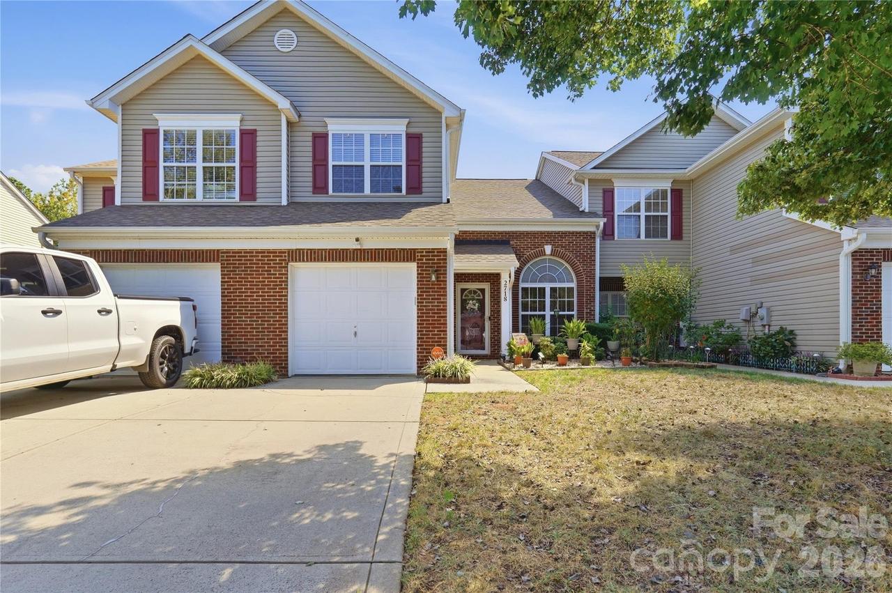 2718 Mill Valley Ct., Charlotte, NC 28105