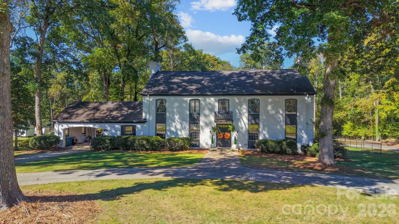 319 N Zion St., Landis, NC 28088