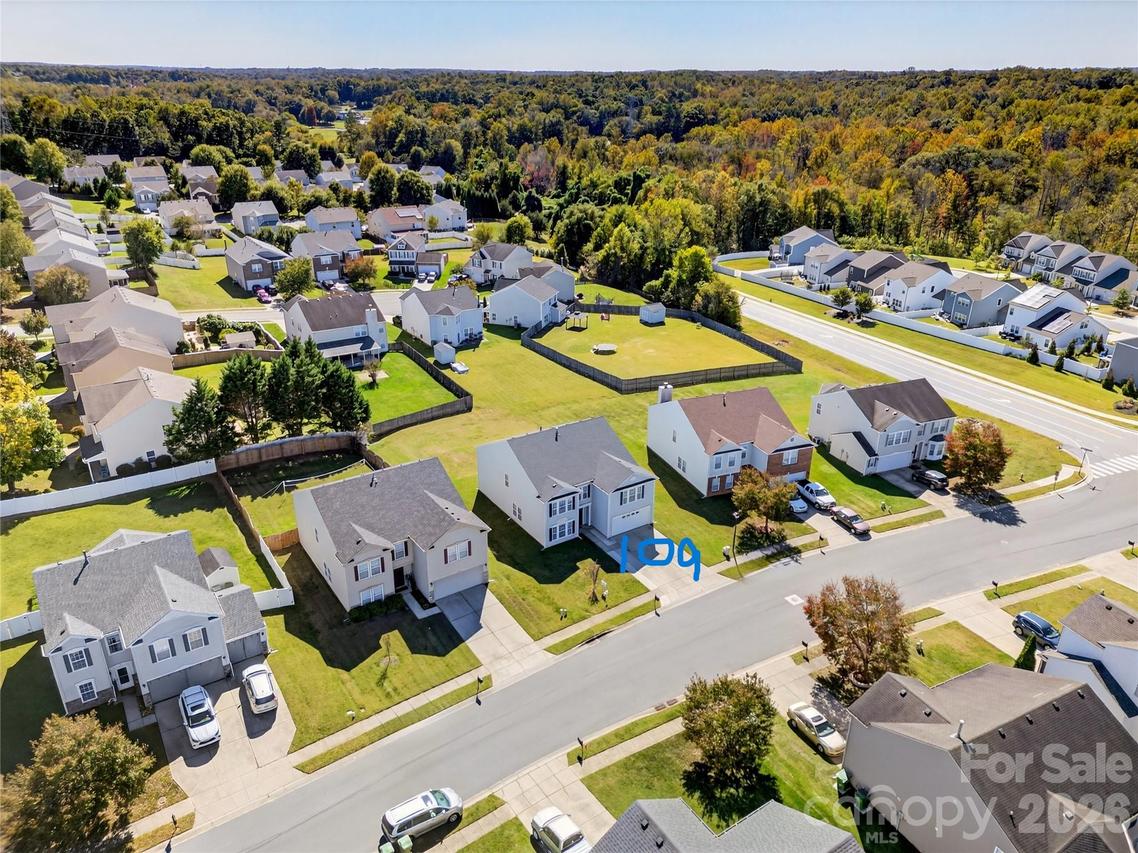 109 Bennett Trail Dr., Mount Holly, NC 28120
