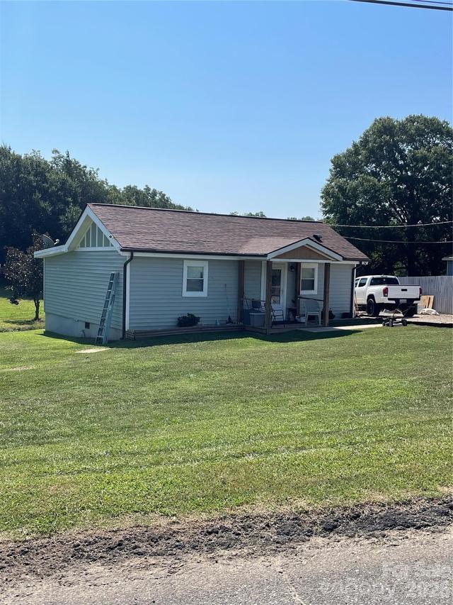 1809 Warren Ave., Gastonia, NC 28054