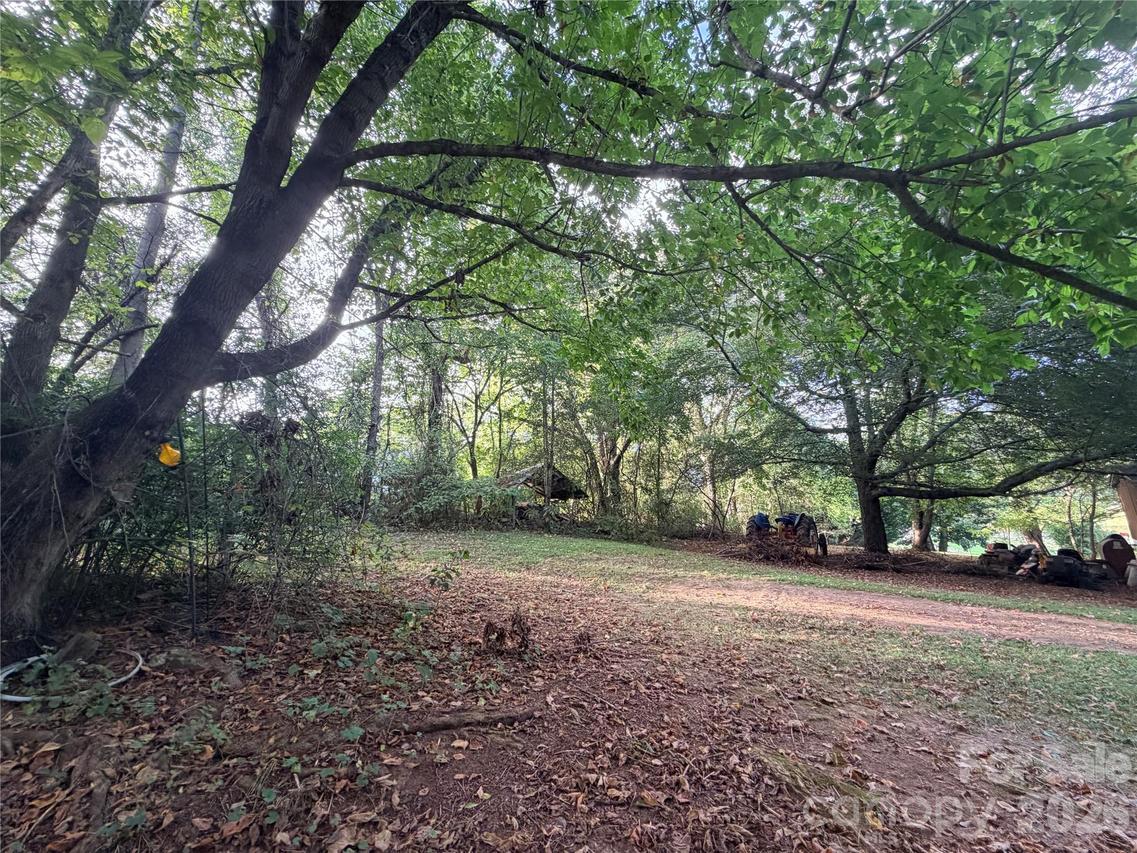 173 & 175 Dix Creek Chapel Rd., Asheville, NC 28806