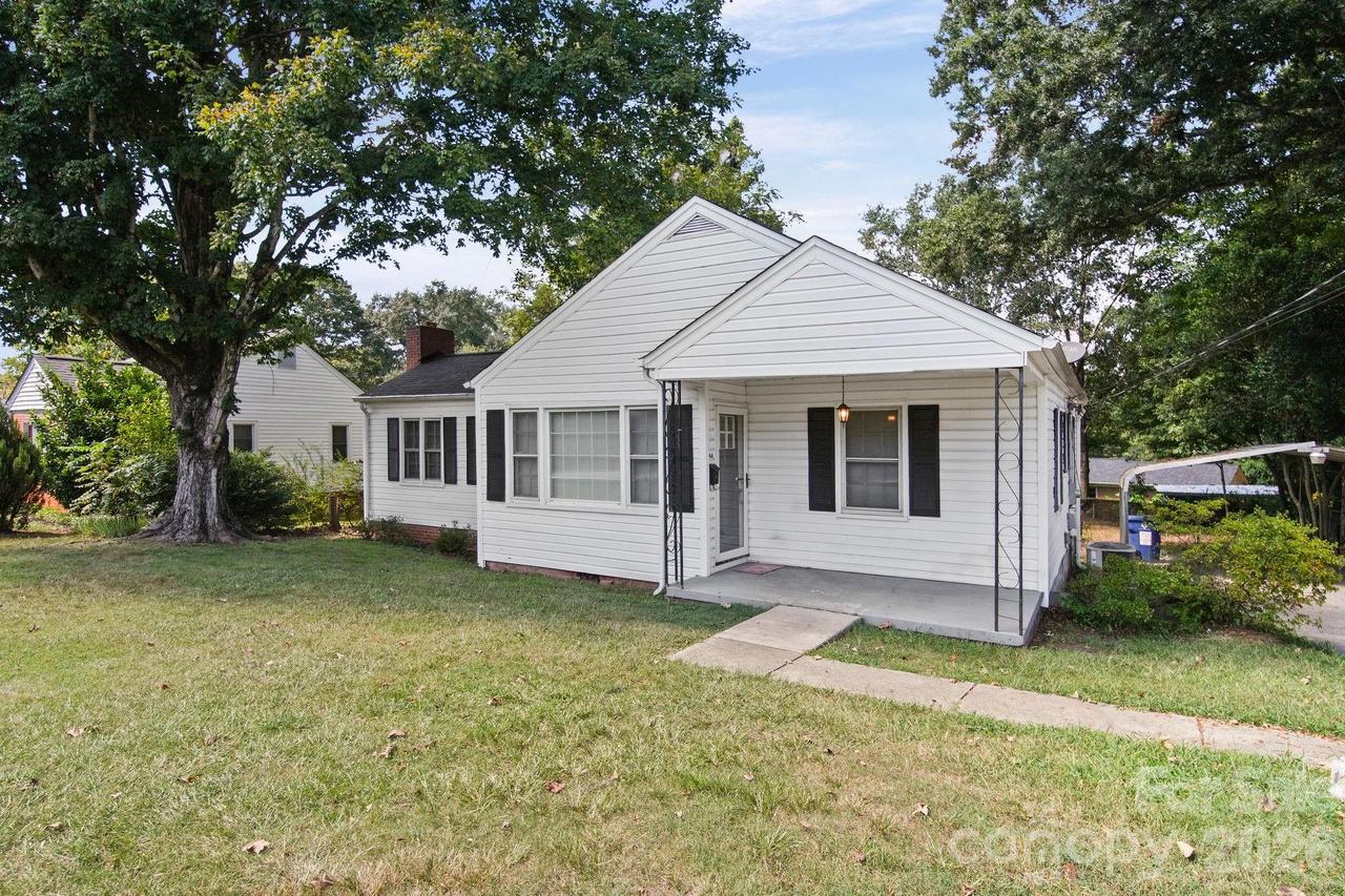 406 Sunset Dr., Stanley, NC 28164