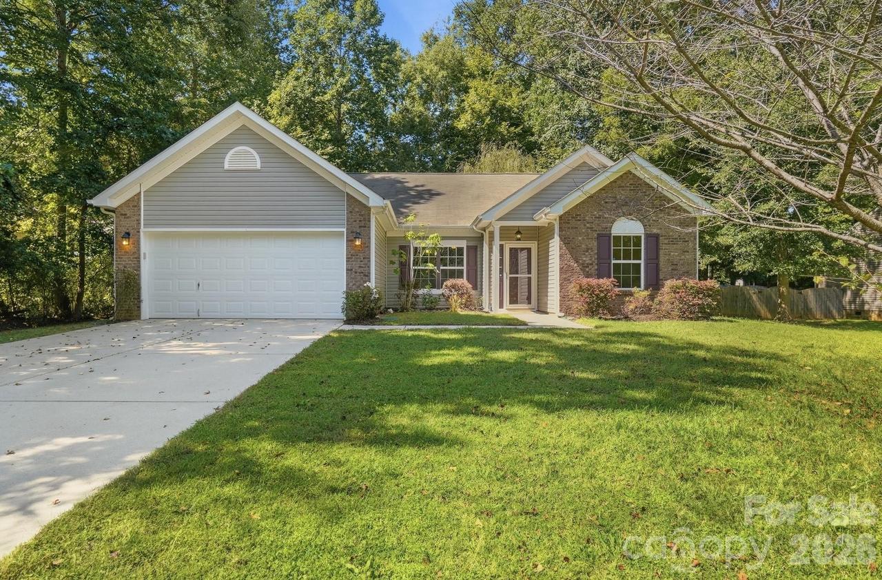 12321 Bronx Dr., Huntersville, NC 28078