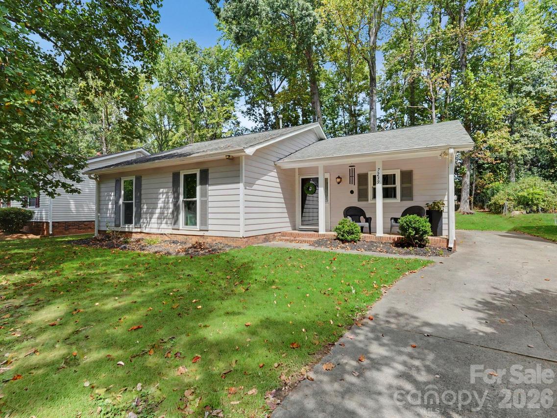7239 Lockmont Dr., Charlotte, NC 28212