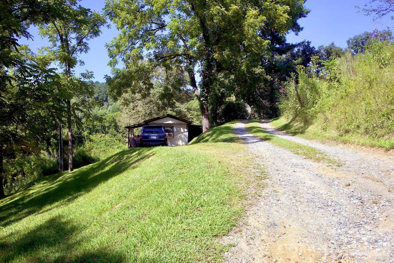11 Jody Ln., Weaverville, NC 28787