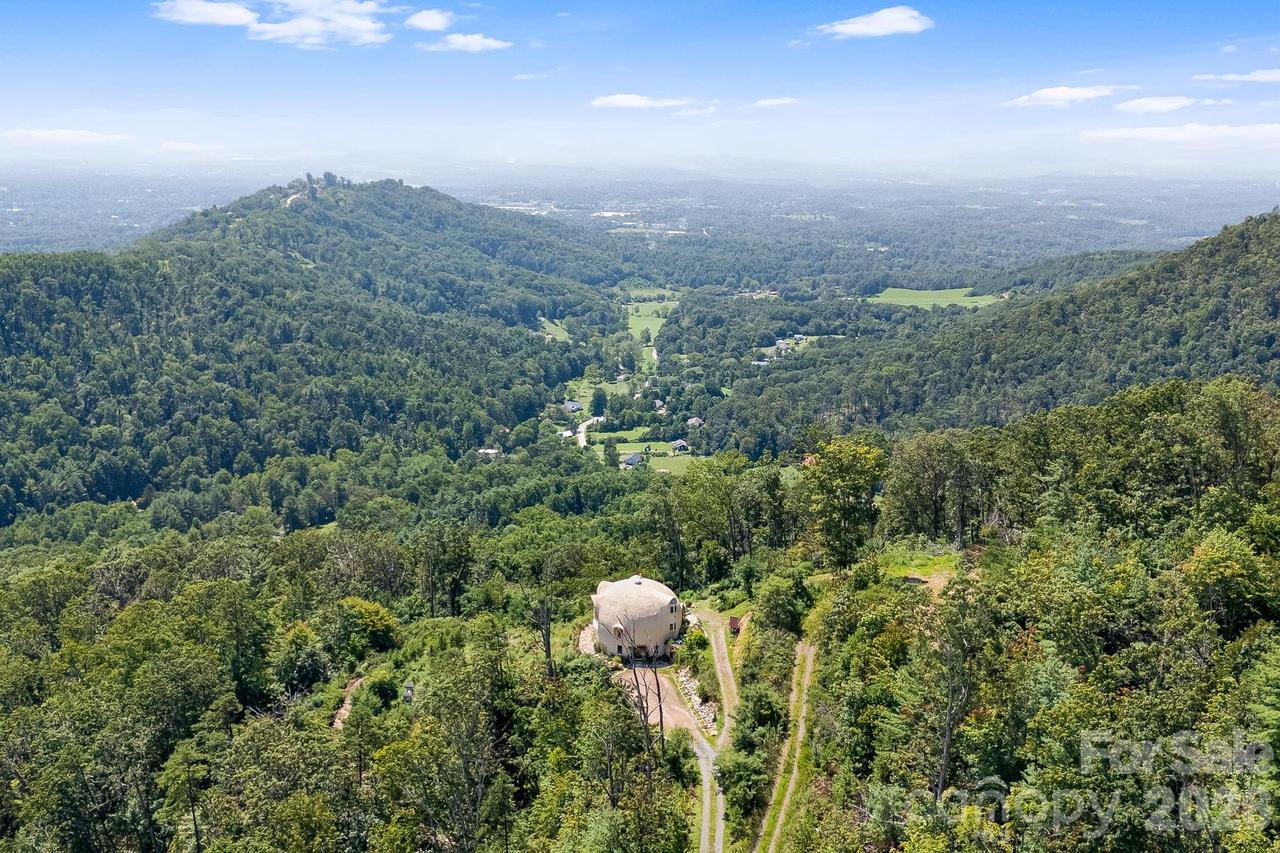 44 Azura Gdns None, Weaverville, NC 28787