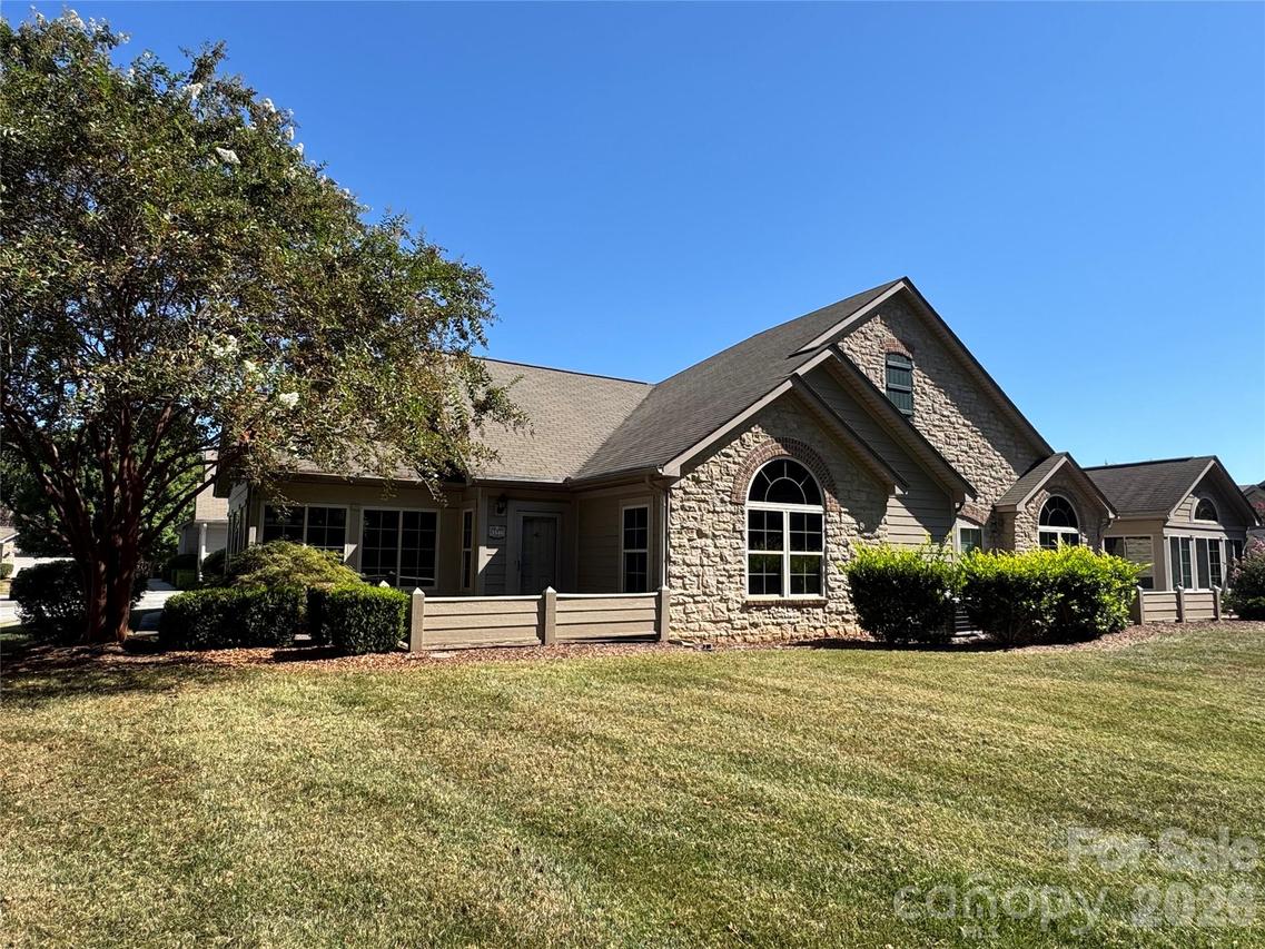 3546 S Bank Ct., Charlotte, NC 28105