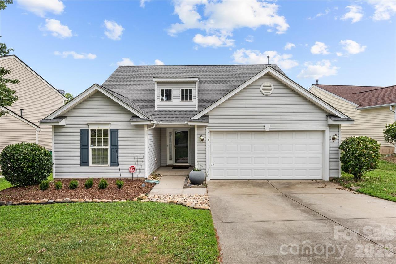 11811 Cheviott Hill Ln., Charlotte, NC 28213