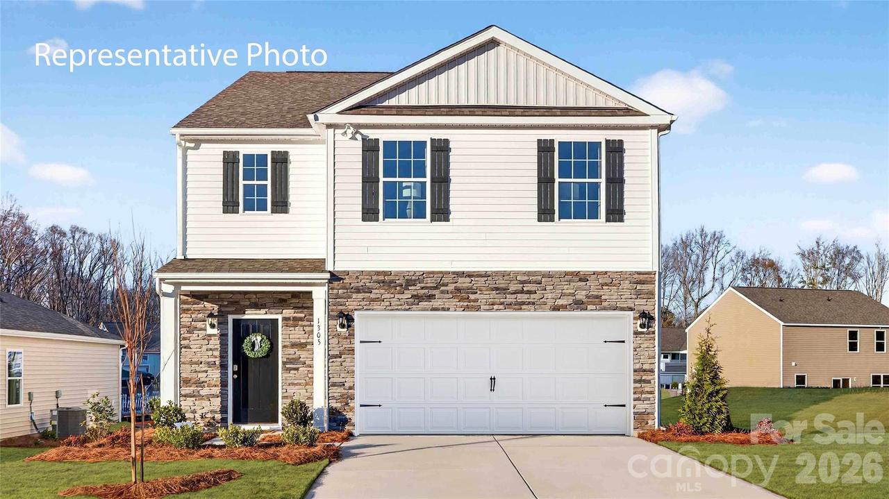1424 7th Street Dr., Hickory, NC 28601
