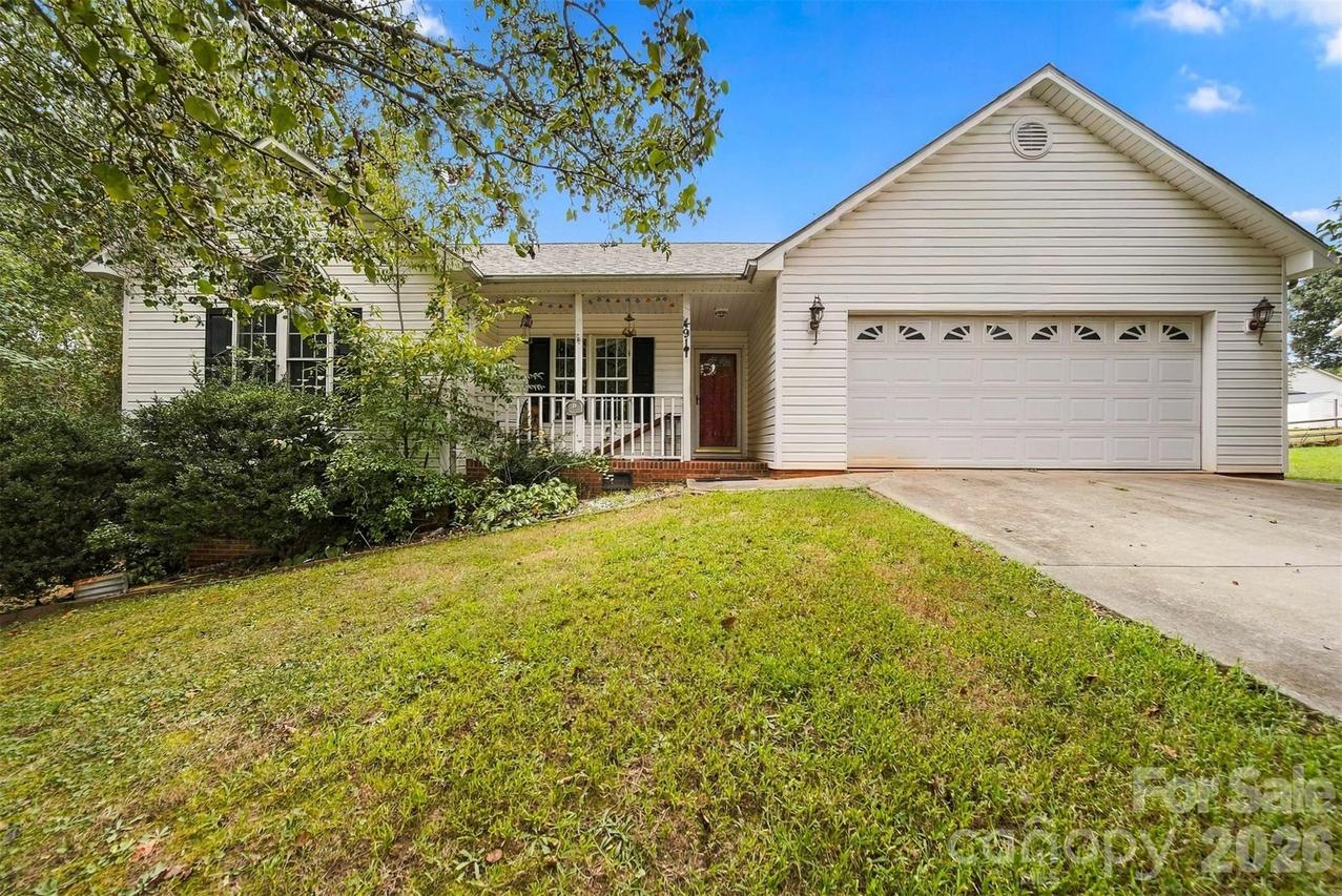 4917 Pond Ct., Conover, NC 28613