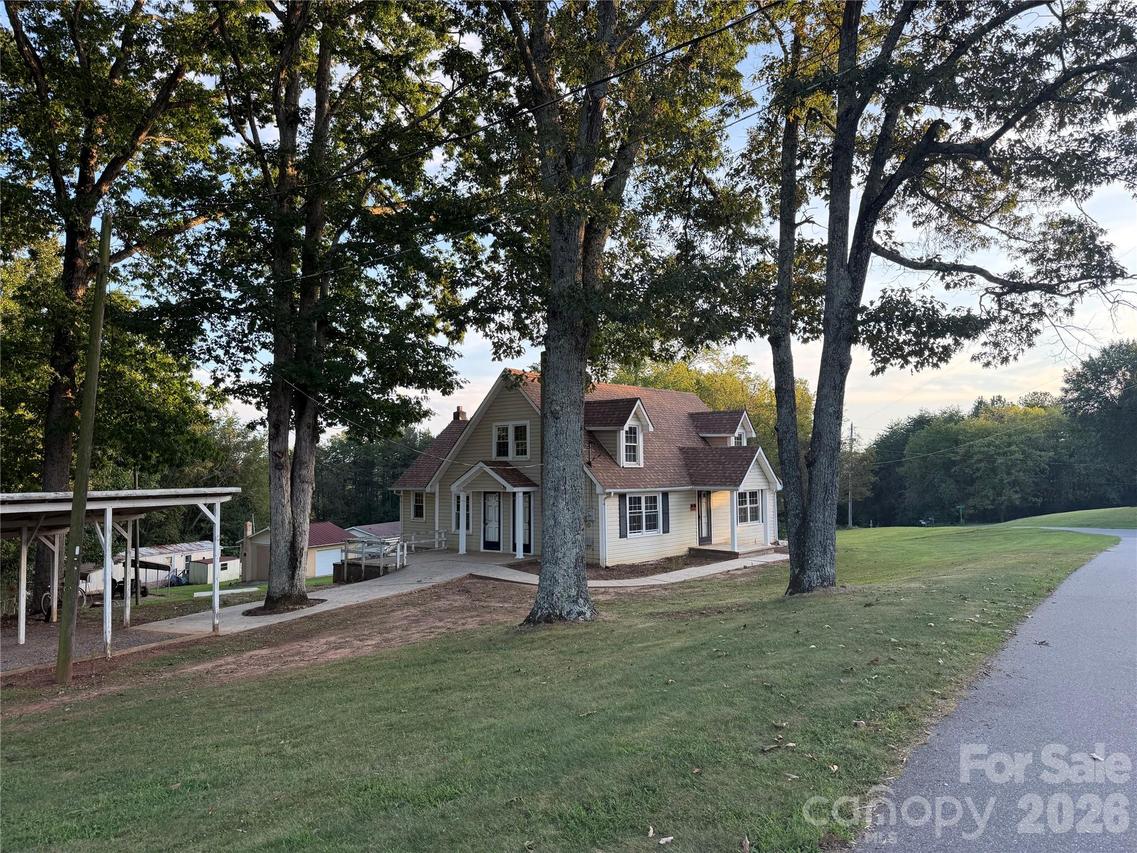 3575 Huie St., Newton, NC 28658