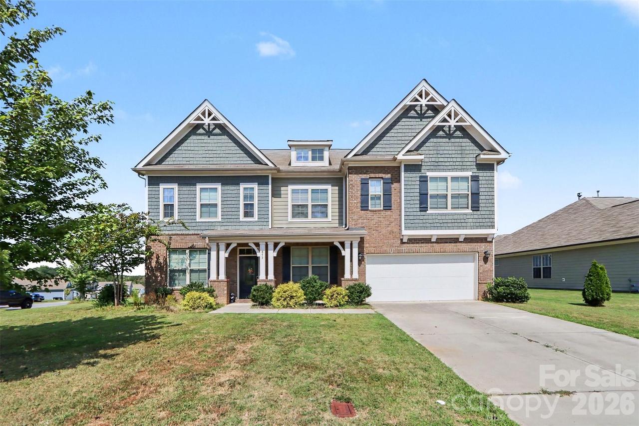 853 Double Oak Ln., Concord, NC 28025
