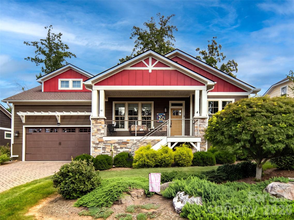 40 Buckhorn Gap Rd., Biltmore Lake, NC 28715