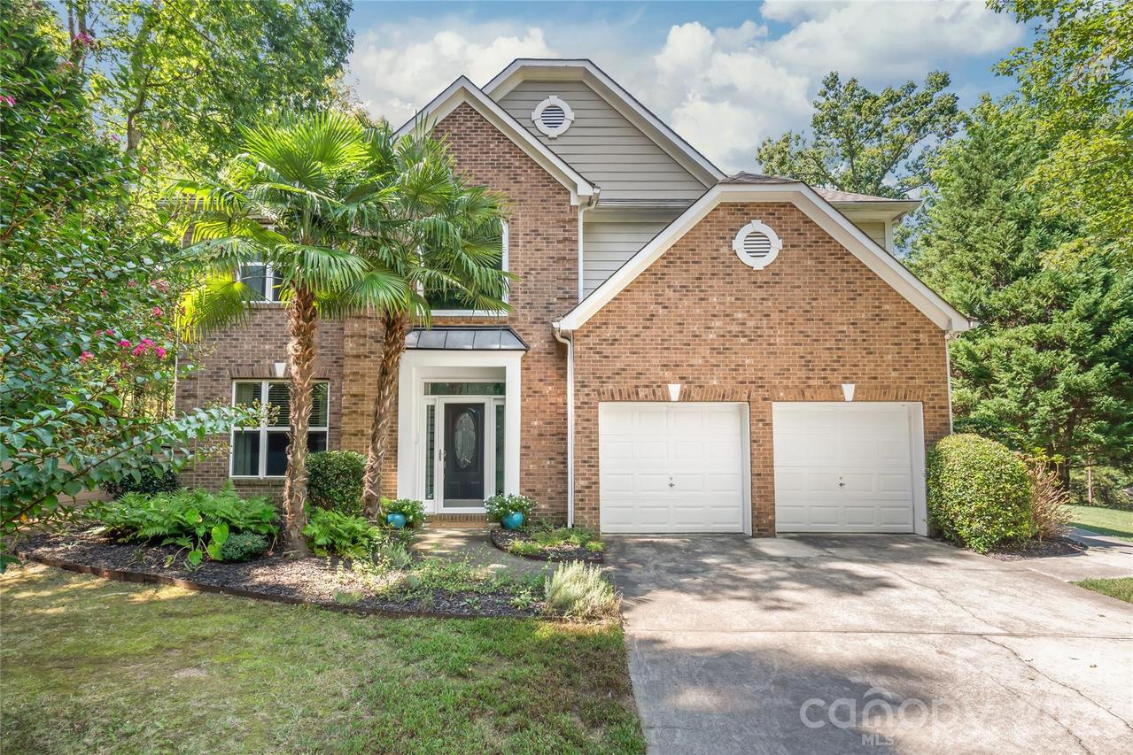 13934 Kings Carriage Ln., Charlotte, NC 28278