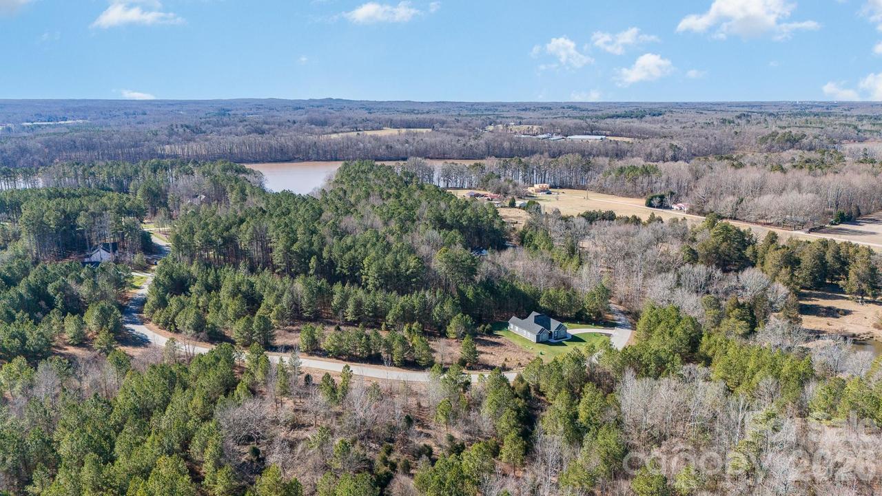 1283 Sunset Pointe Dr., Salisbury, NC 28146