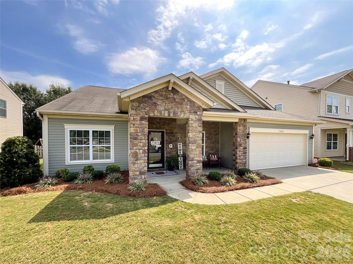 1401 Yellow Daisy Dr., Matthews, NC 28104